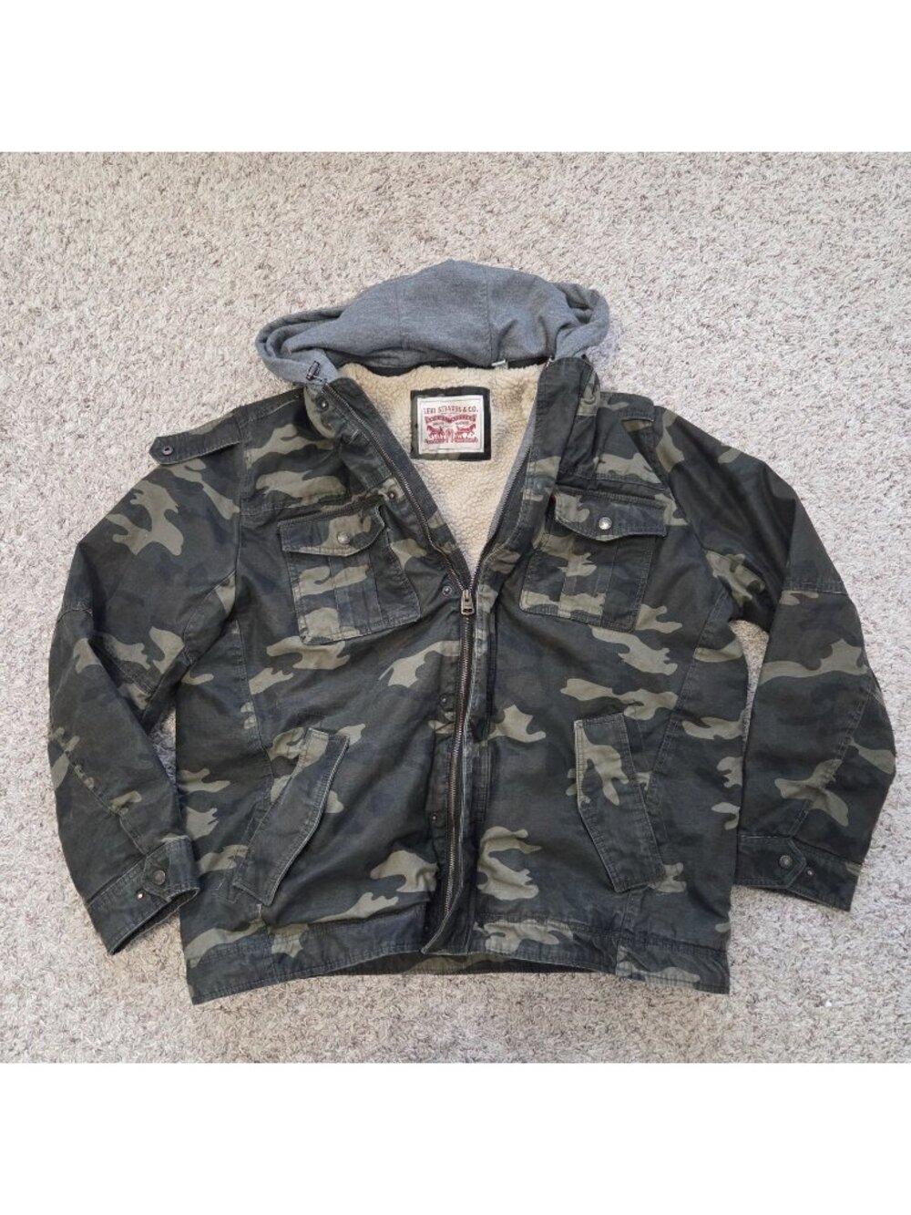 Levis Jacket Mens 2XL Camo Green Sherpa Lined Hooded Cotton Field Coat